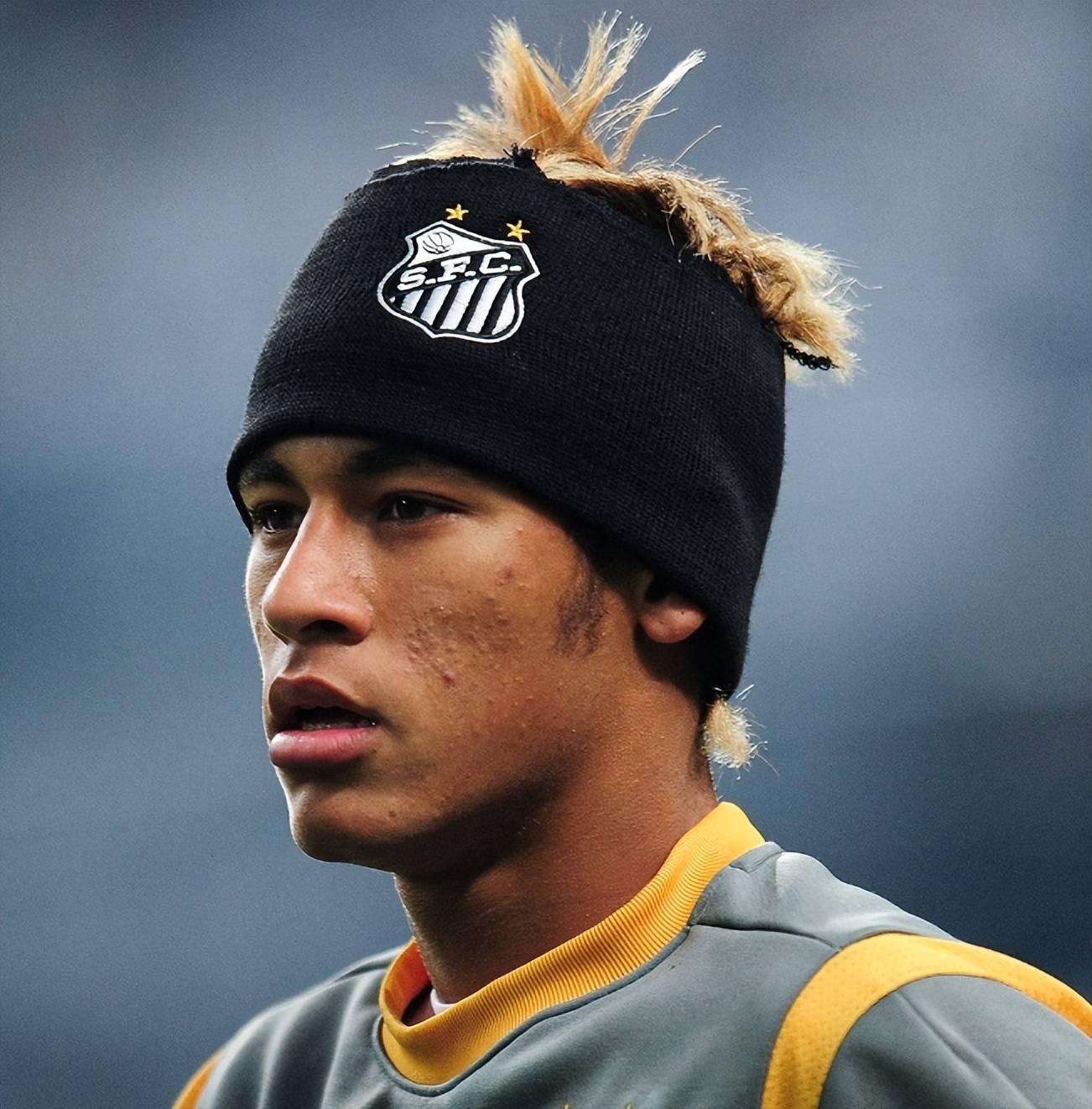 巴萨险胜墨西哥，内马尔关键制胜