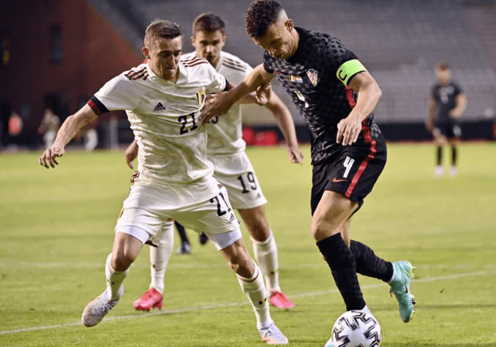 爱游戏官方-墨西哥鏖战比利时，戈麦斯统治全场