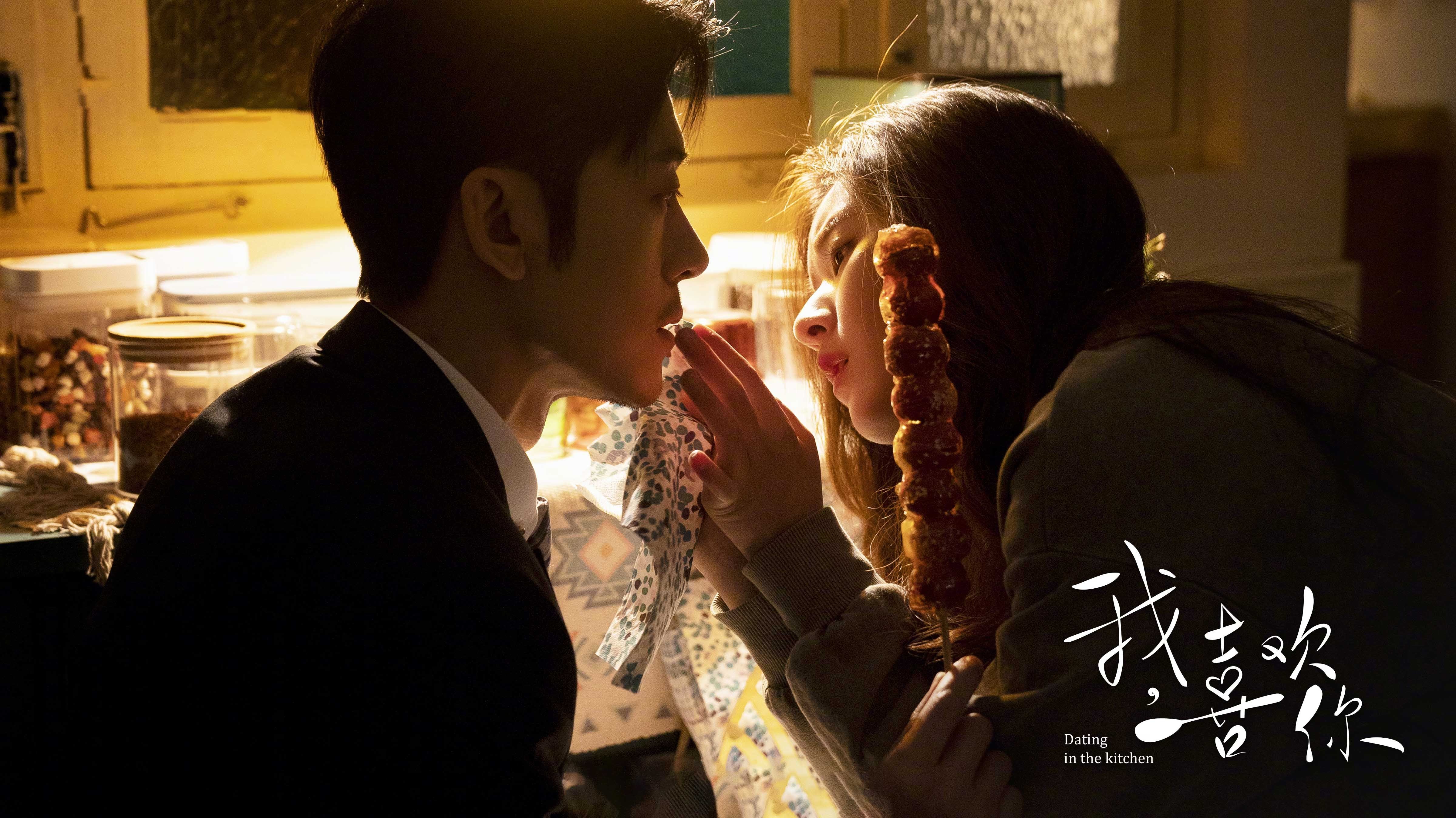 爱游戏-一边是雪崩，一边是孤峰