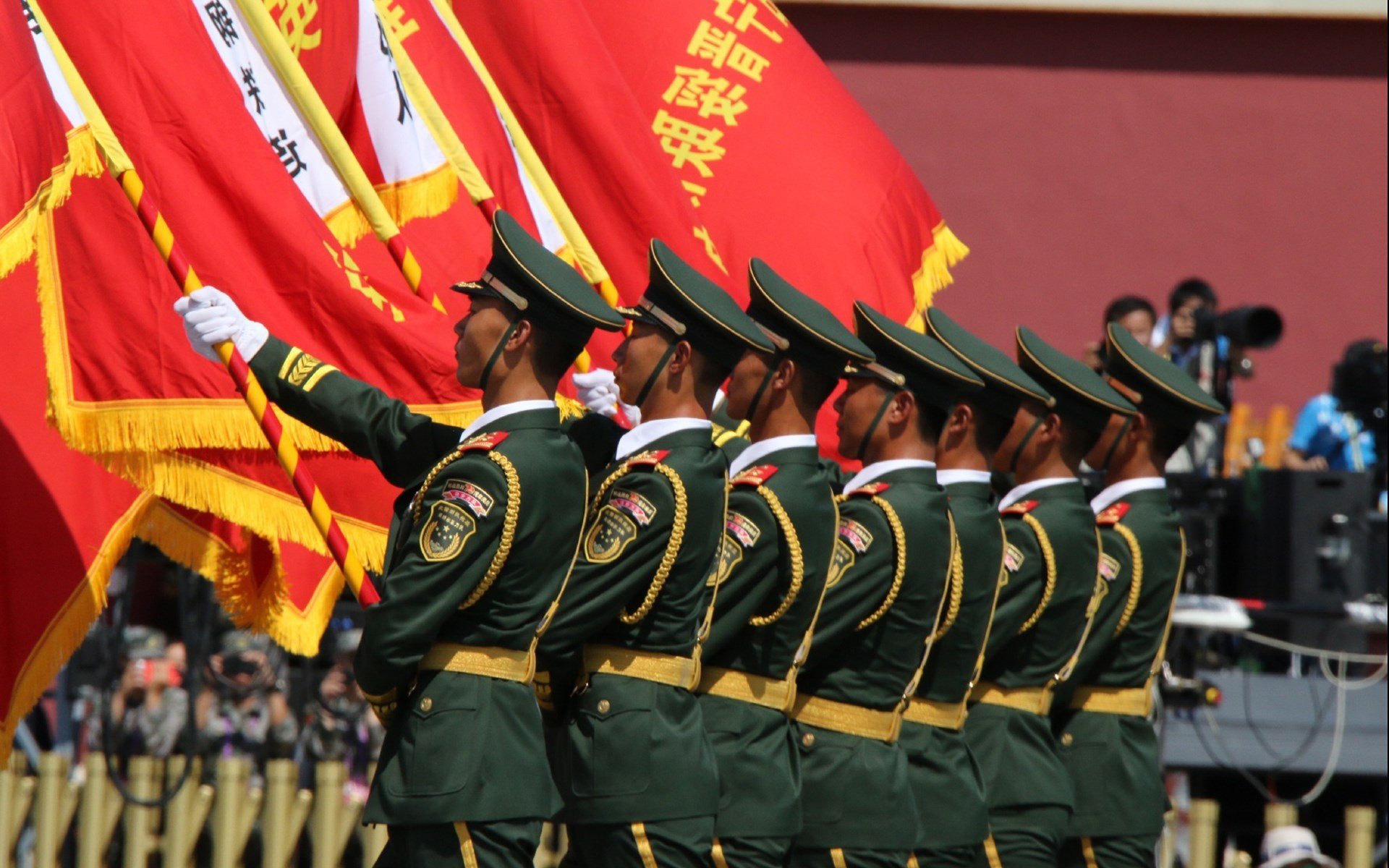 神话覆写，当挪威冰刃湮灭厄瓜多尔最后的神明