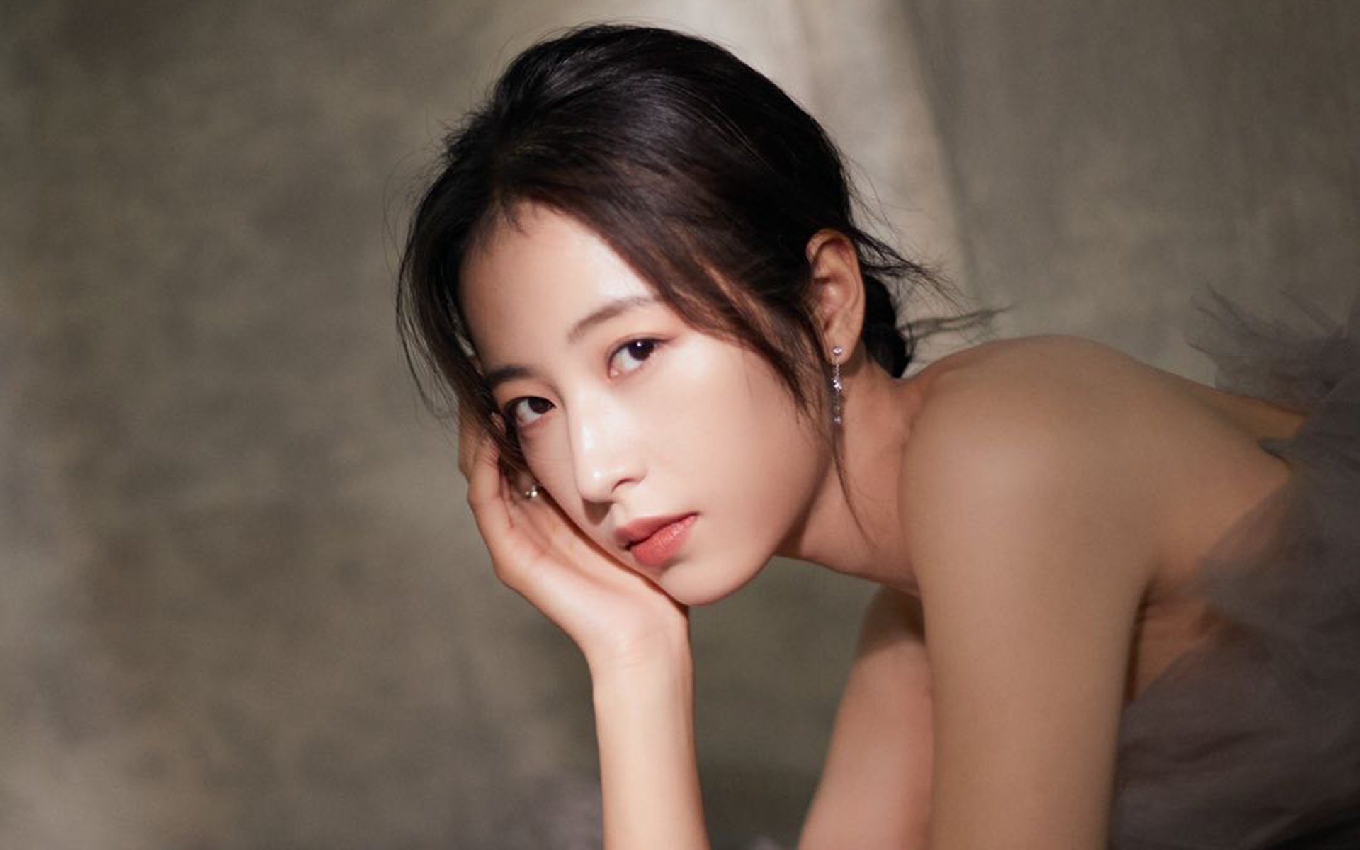 爱游戏下载-跨界对决，美加墨世界杯焦点战，步行者绝杀勇士的传奇之夜