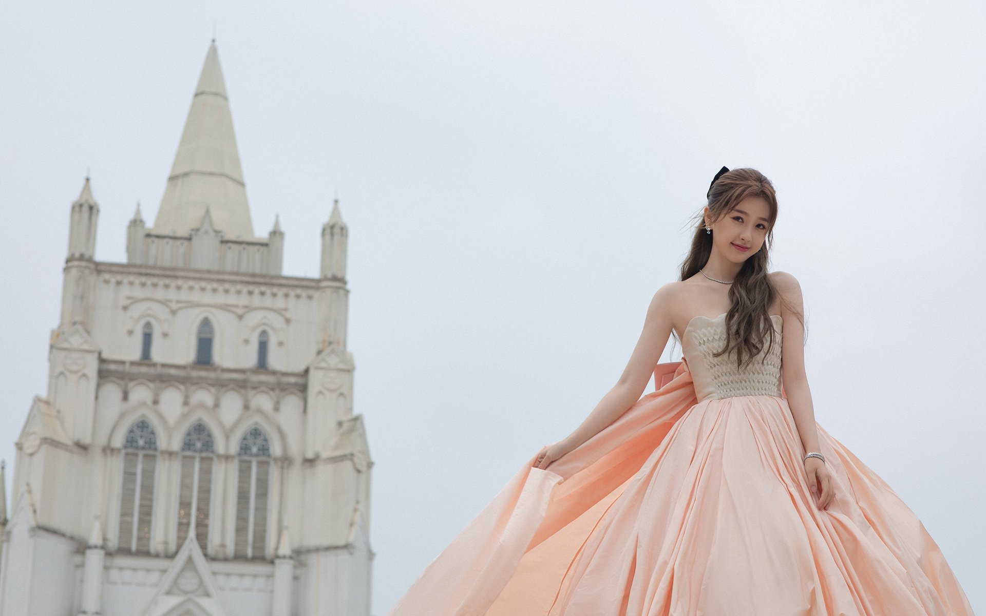 爱游戏在线-盛宴与狂扫，杰伦·格林独砍生涯新高，黄蜂主场狂扫活塞创赛季得分纪录