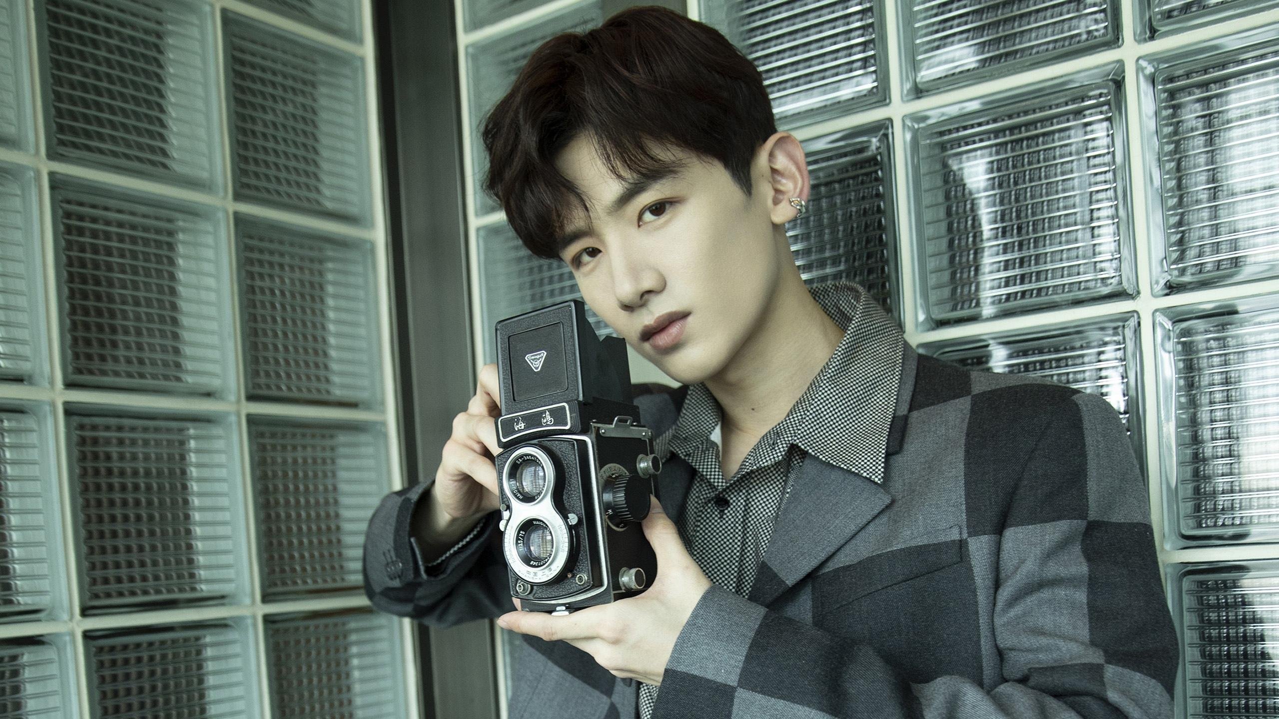 爱游戏体育-夜幕下的压倒性优势，巴黎强势压制芬兰，法比尼奥一锤定音成关键先生